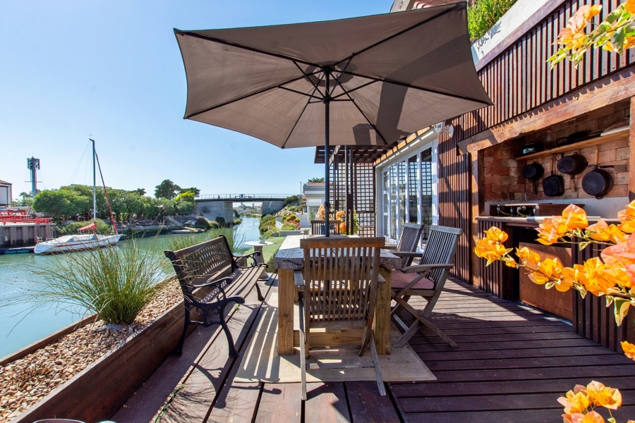 4 Bedroom Property for Sale in Port Owen Western Cape